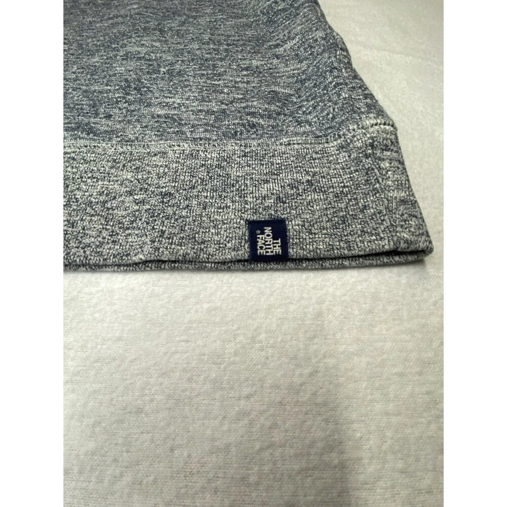 The North Face Men’s Size XL Heather Blue Long Sleeve Crew Neck Sweatshirt